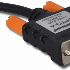 Adapter Actisense OPT-4 do konwersji sygnałów NMEA 0183 na RS232, z pomarańczowymi złączami i metalowym wtykiem.