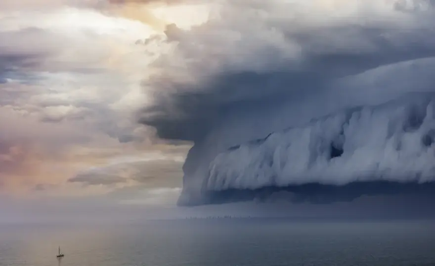 Meteorologia dla żeglarzy - jak czytać prognozy pogody?
