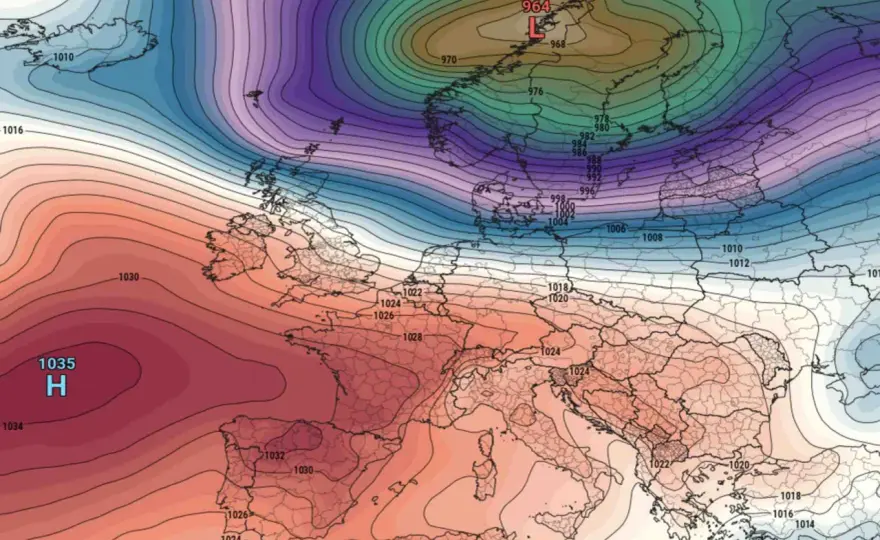 Spadek ciśnienia atmosferycznego na morzu. Kiedy reagować?